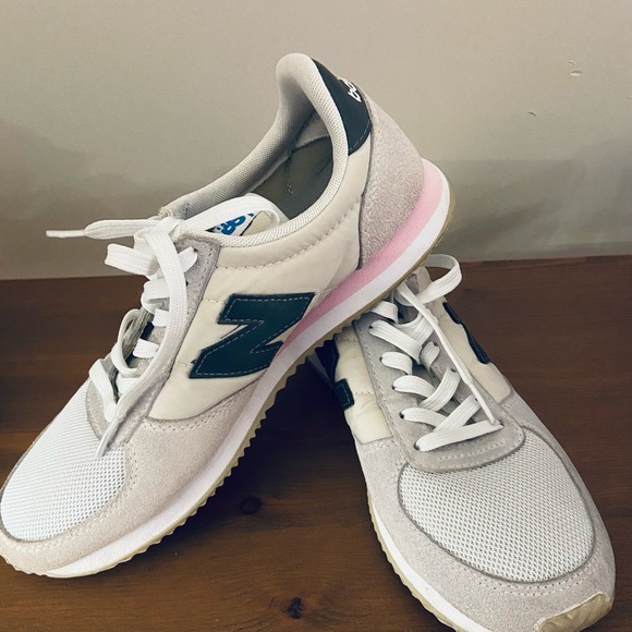 Shoes - Picture 2 of 2